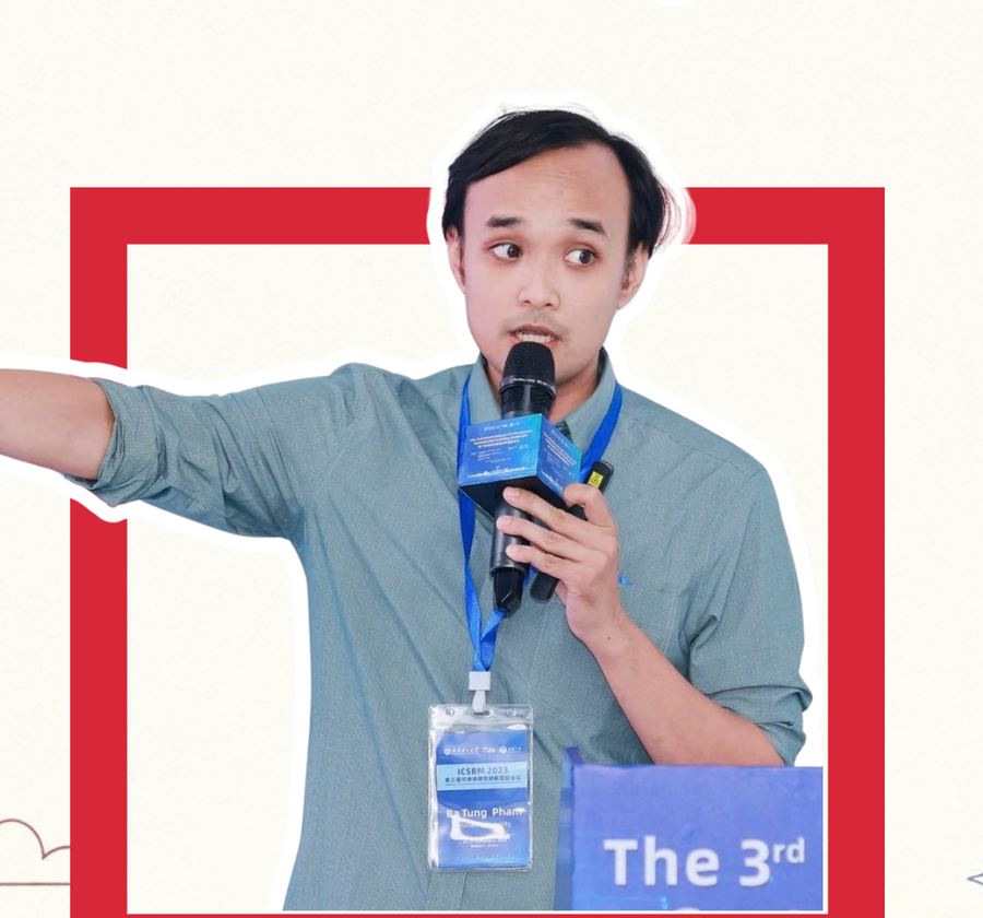 Thầy giáo Bá Tùng